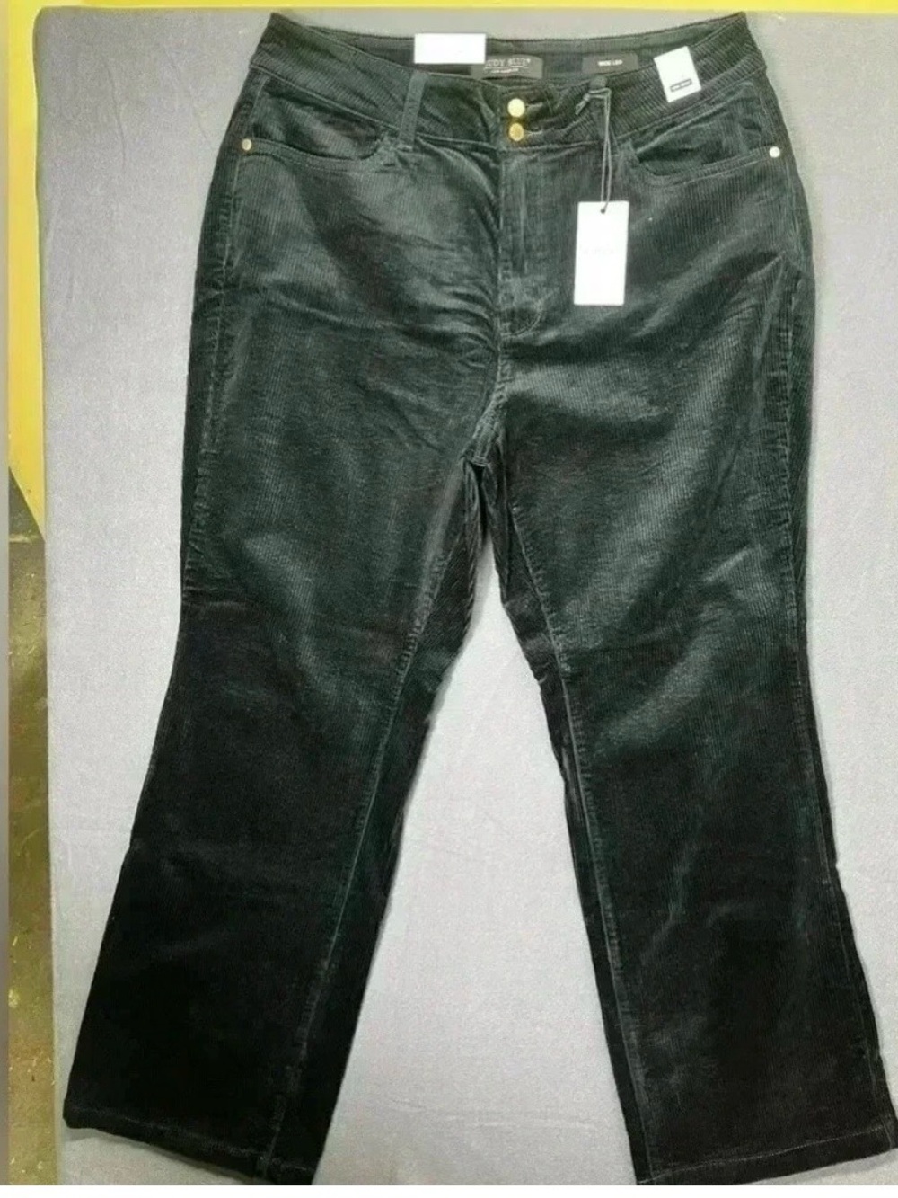 Judy Blue Emerald Corduroy Wide Leg Pants Womens 18w Plus Stretch cute 0766 0765
